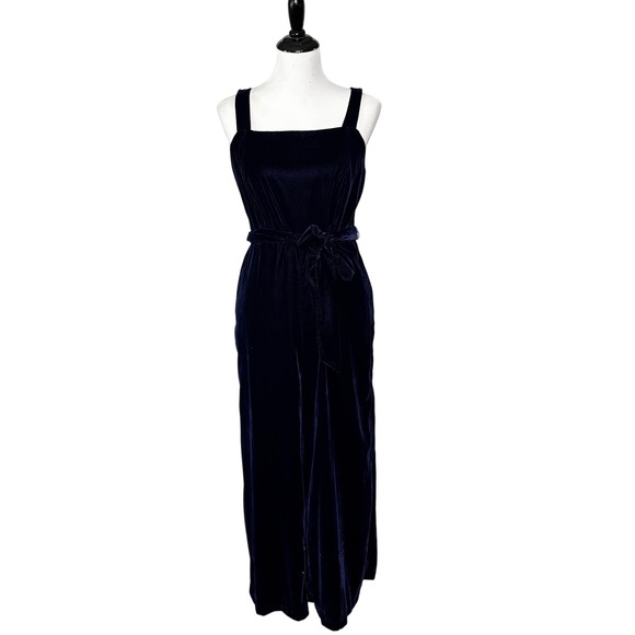 GAP Blue Velvet Jumpsuit Size 6 Sleeveless Wide Leg Belted Classic Holiday - Picture 1 of 9